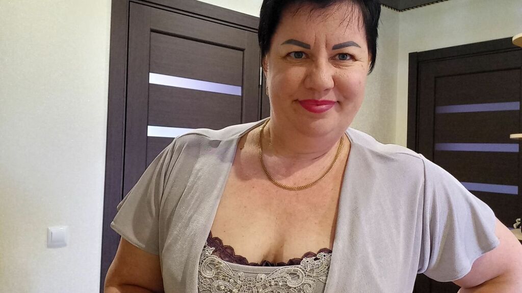 Watch LadySugar live on cam on LiveJasmin