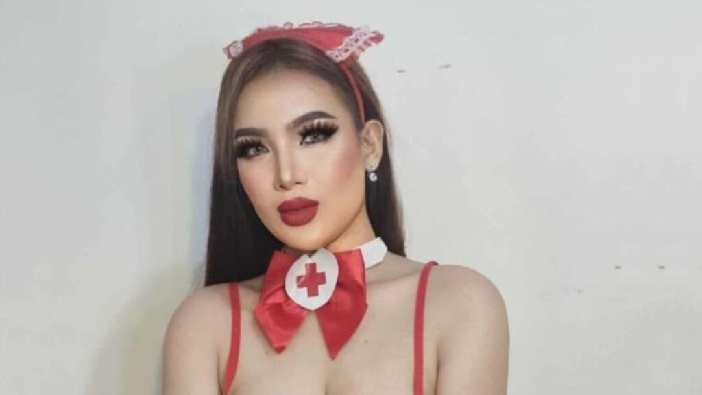 KionaFox live cam model at LiveJasmin
