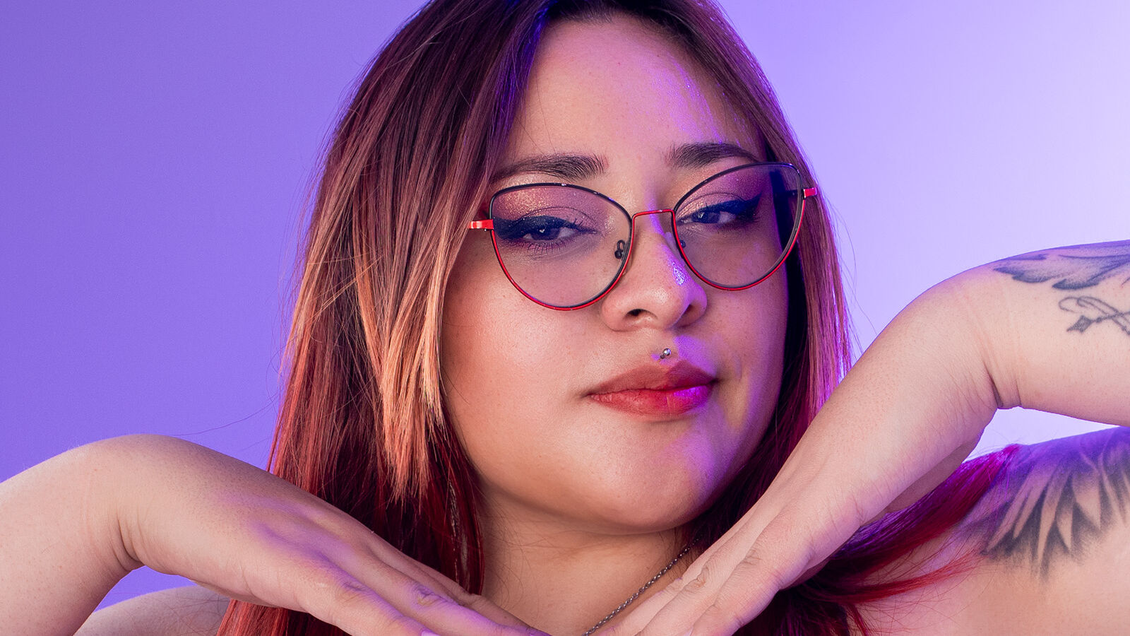 DakotaWrim glamour portrait