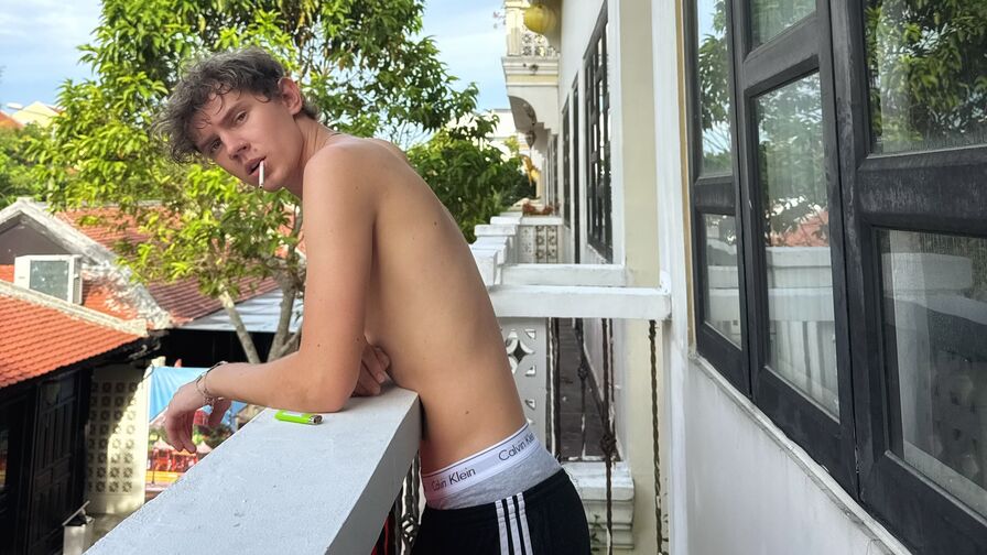 Watch IvanGray’s Cam Show Live