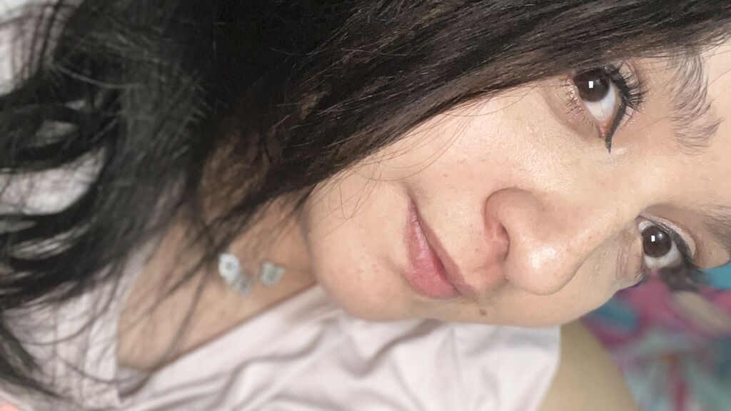 Aliceinbobielan cover