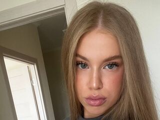 GinetteHartzheim Sex Cam Show