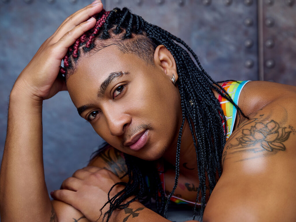 LeoCooper camboy live stream preview