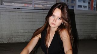 Free Nude ZelmaMuscara