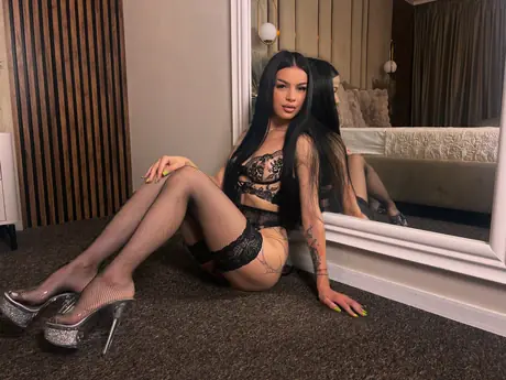 Chat with AriaVex