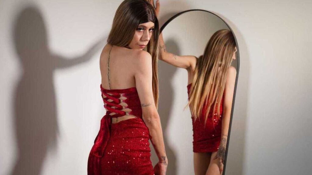 DarlynSwift live cam model at LiveJasmin