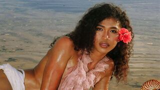 Free Nude SamirraSanchez