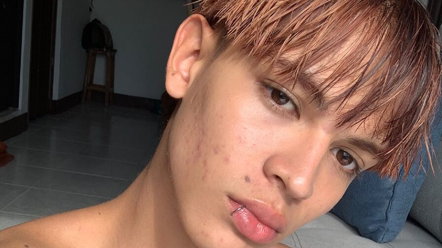 CamiloGomes's Premium Pictures and Videos