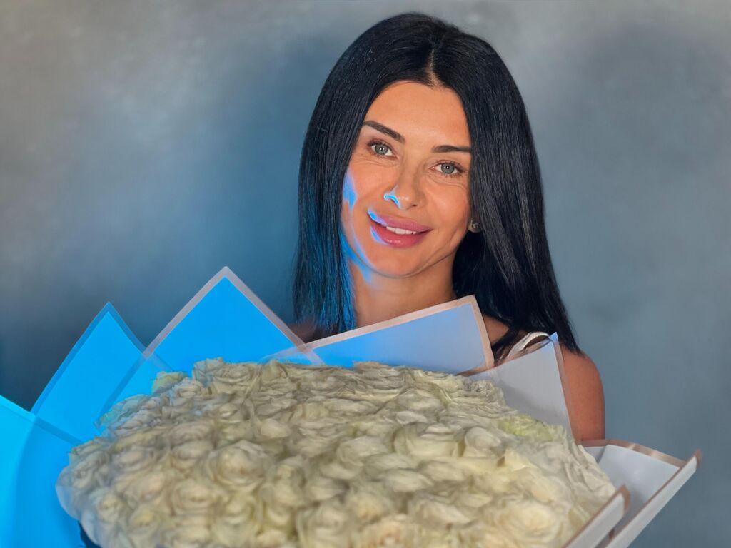 EmmaLevis Profile Image