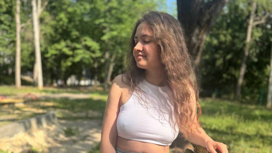 LaveraStire's Live Nude Chat