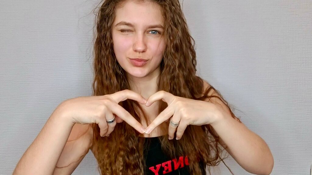 JessieTiny's profile from Jasmin at GirlsOfJasmin'