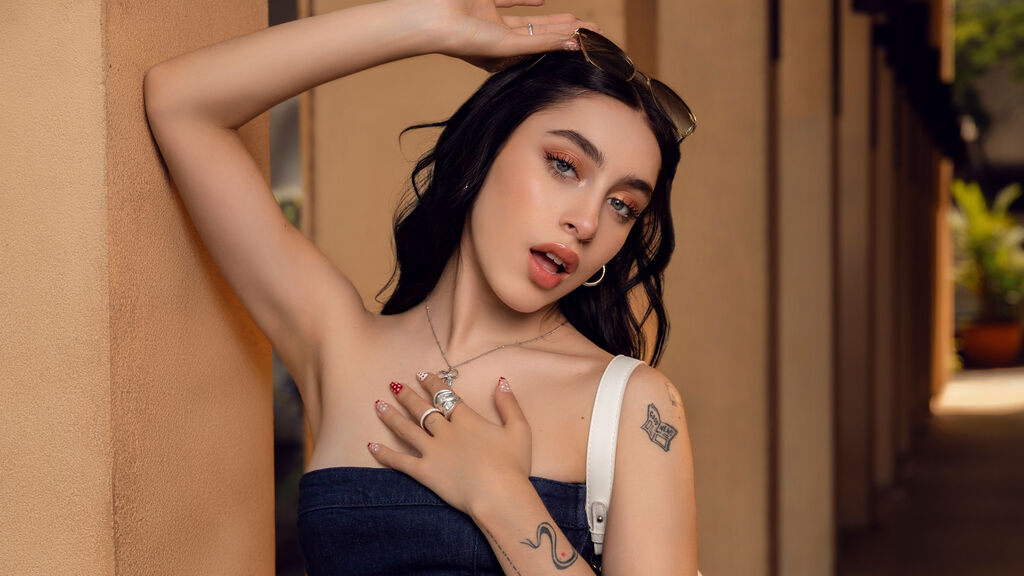 AliceBelov Live Webcam on LiveJasmin