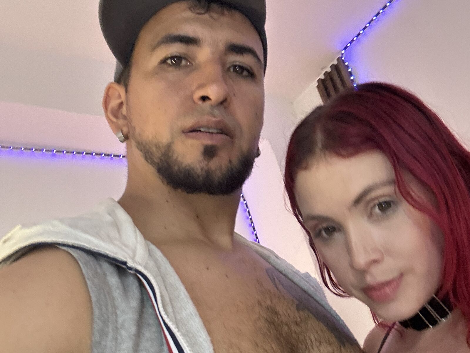 Live cam for SelenaAndYach