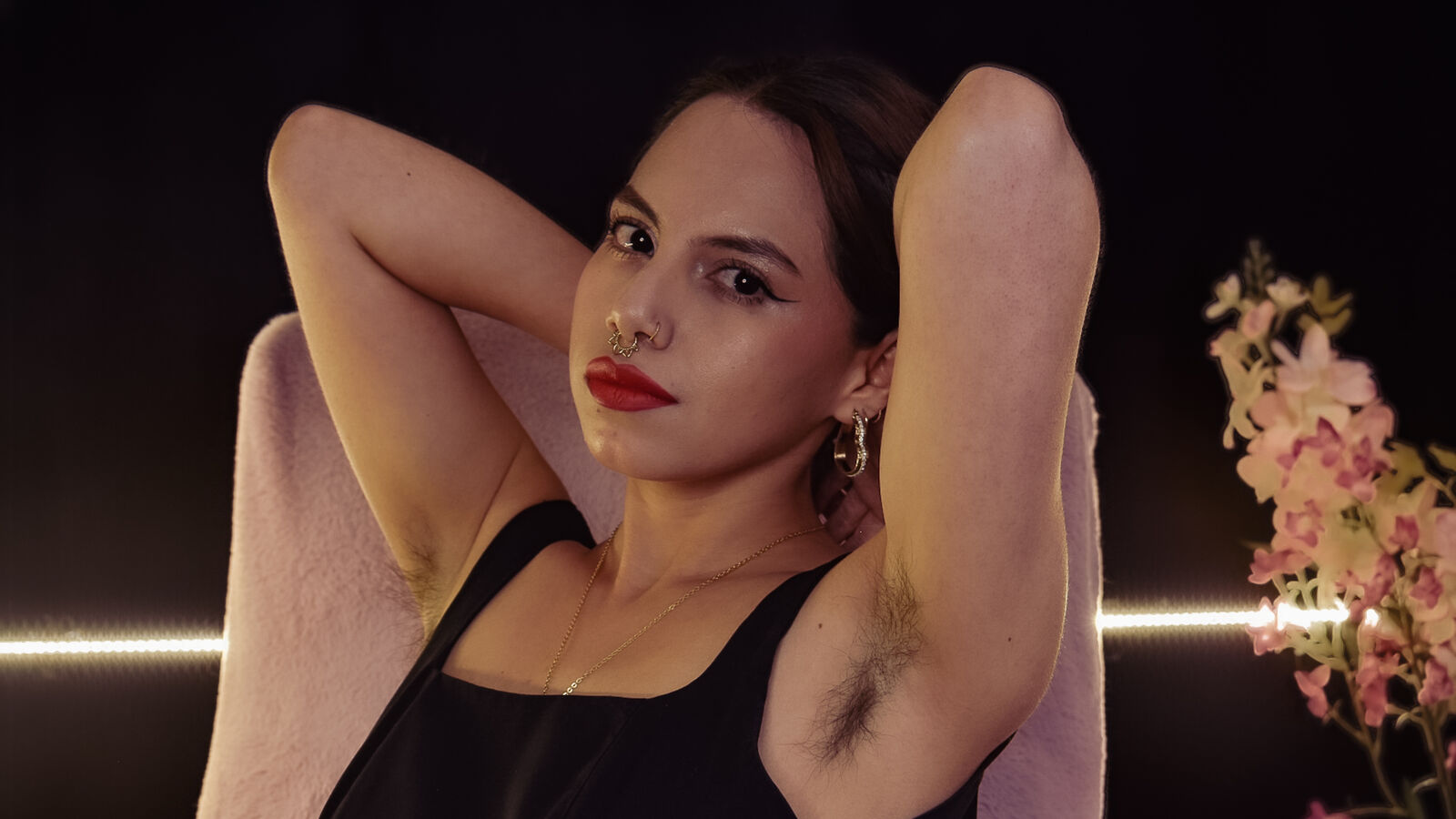 MariaHunterr erotic portrait